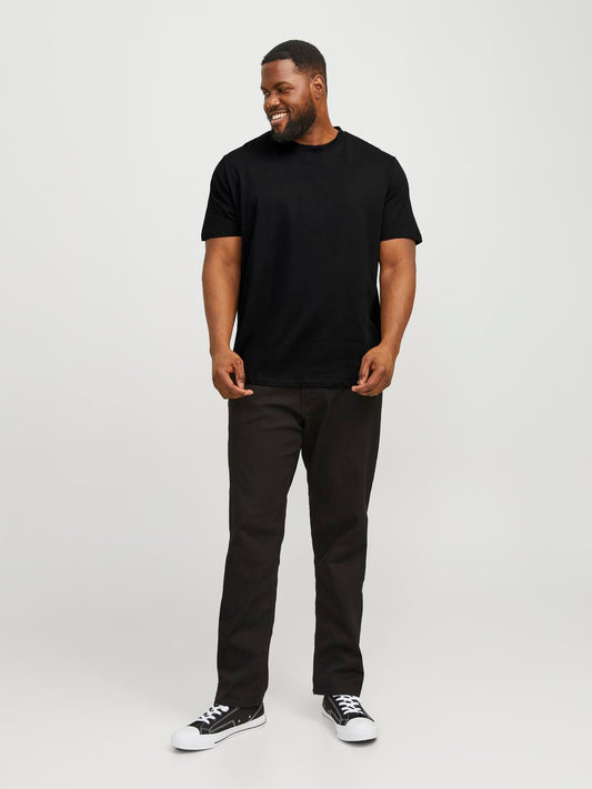 model_shot-front_full