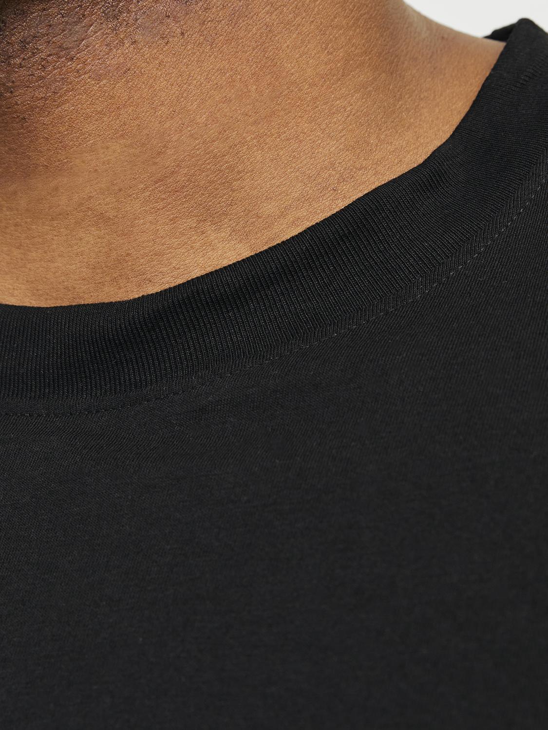 model_shot-detail