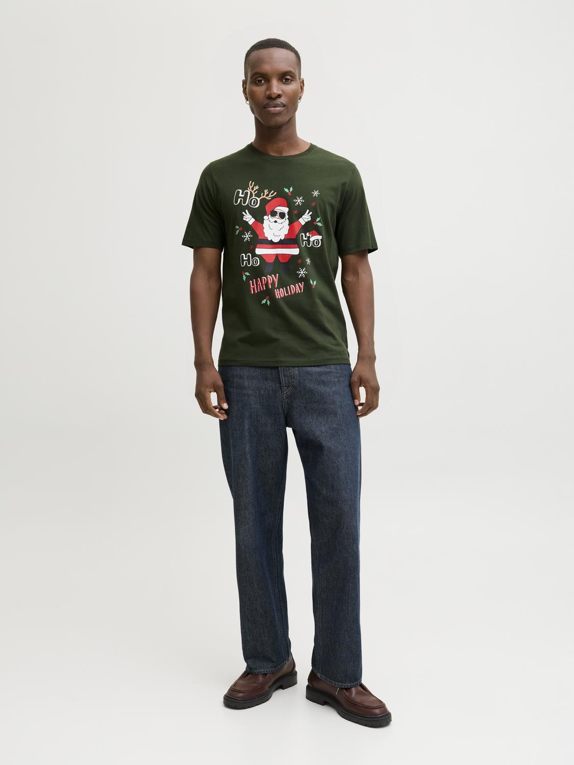 model_shot-front_full