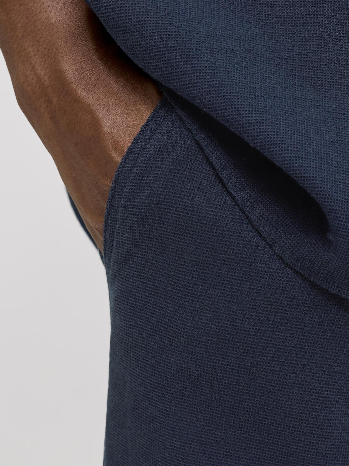 model_shot-detail