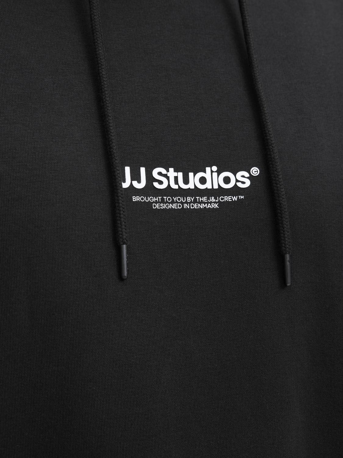 model_shot-detail