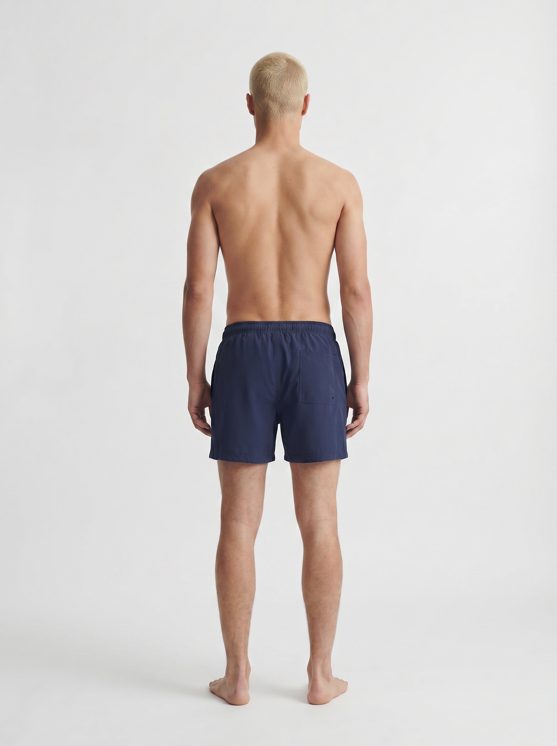 model_shot-back