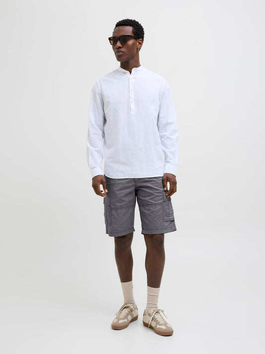 model_shot-front_full