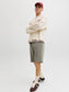 model_shot-creative