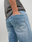 model_shot-detail