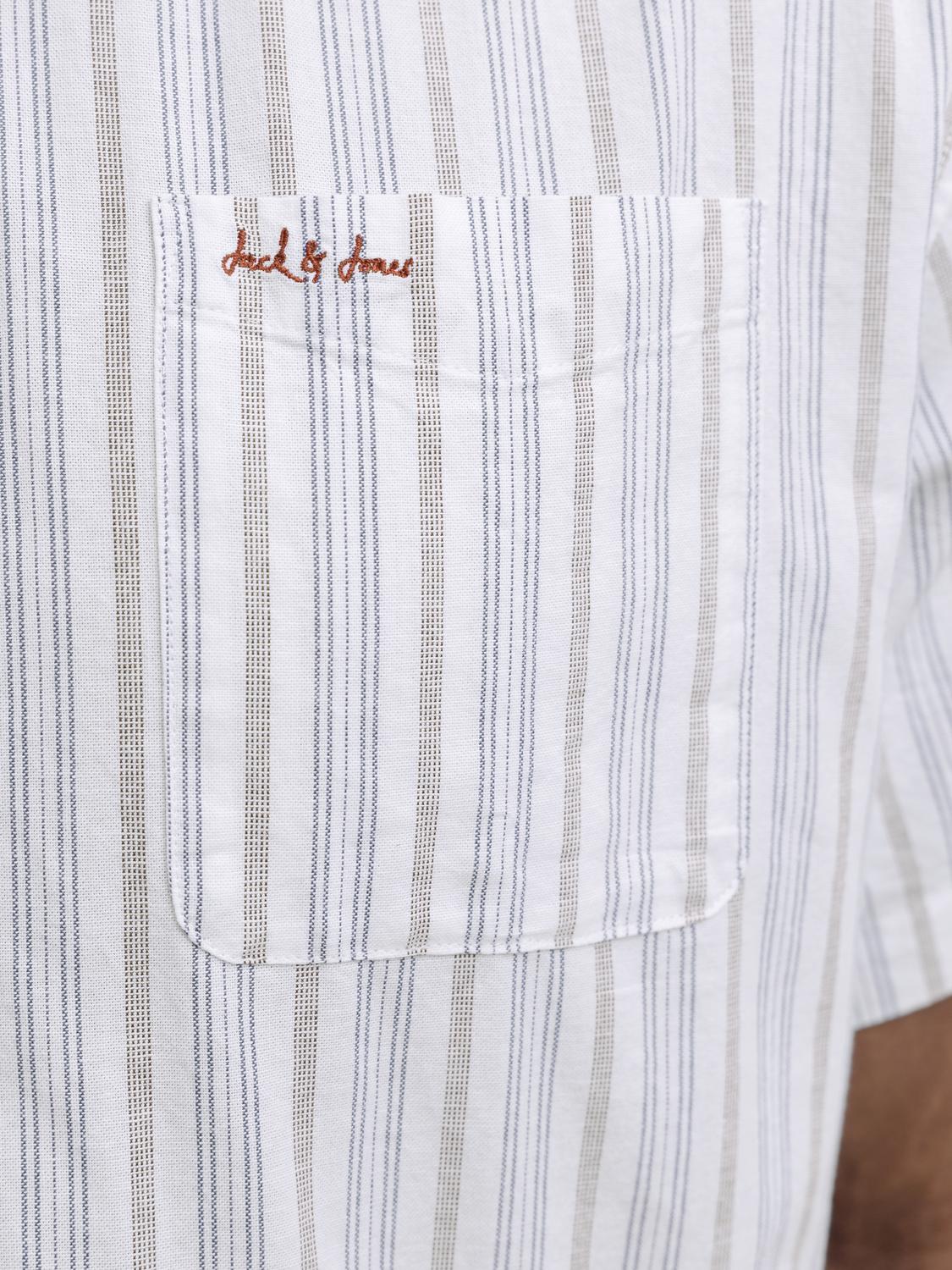 model_shot-detail