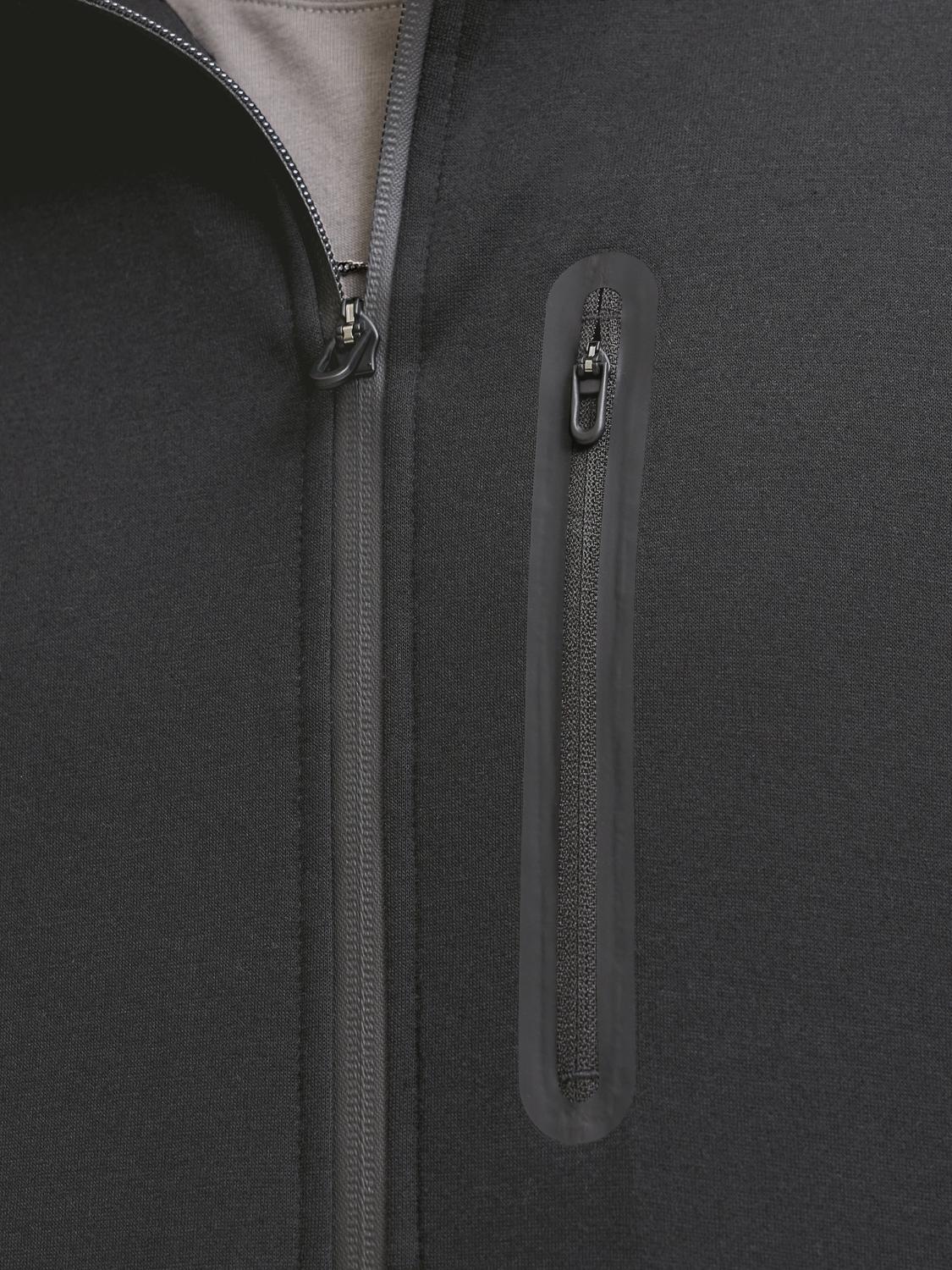 model_shot-detail