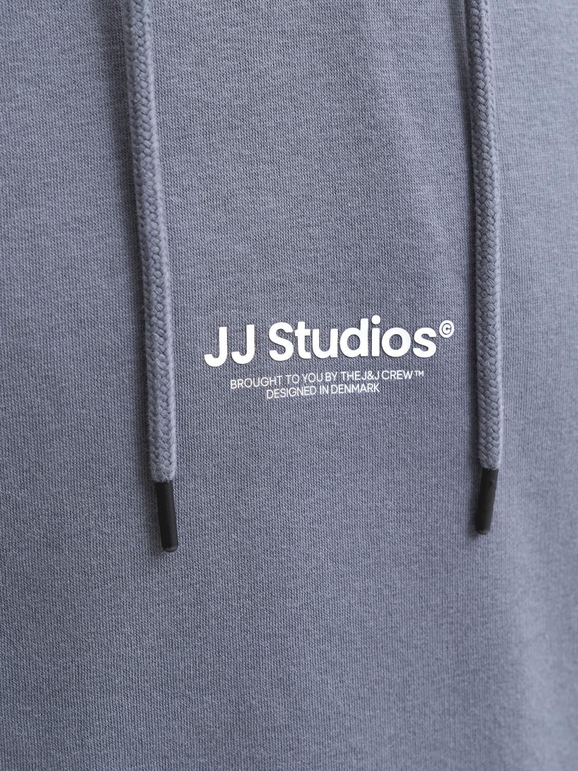model_shot-detail