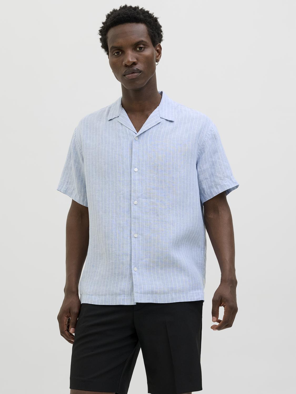 model_shot-front