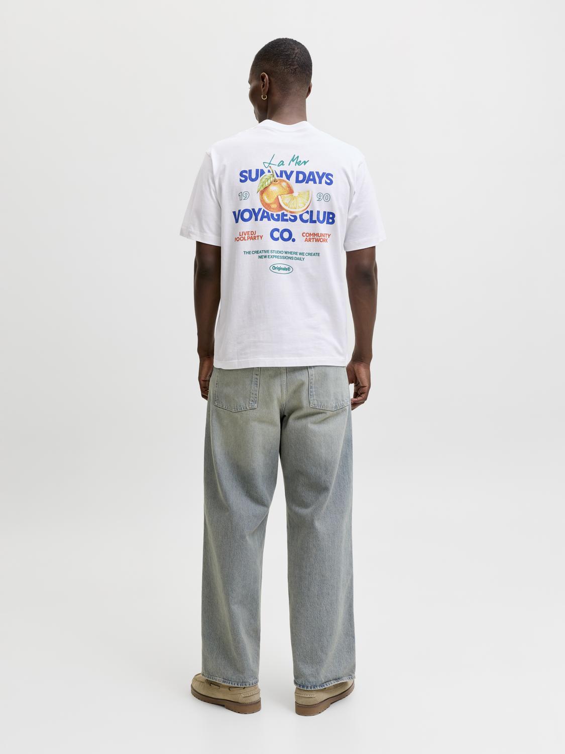 model_shot-back