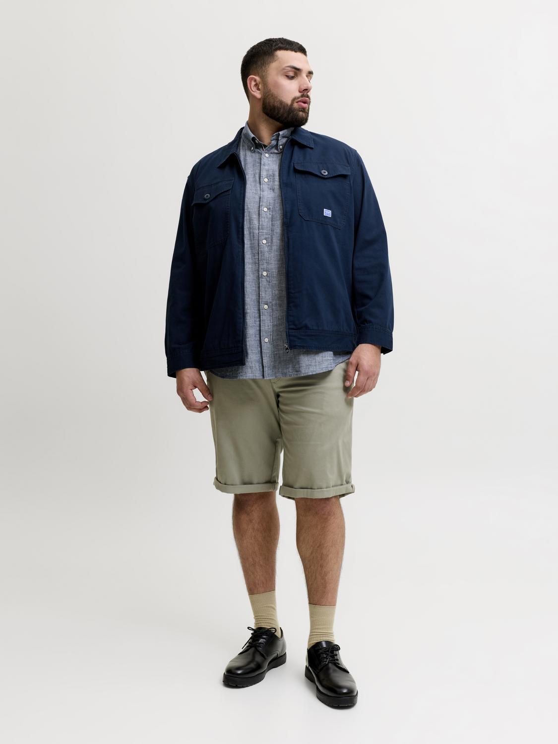 model_shot-front_full