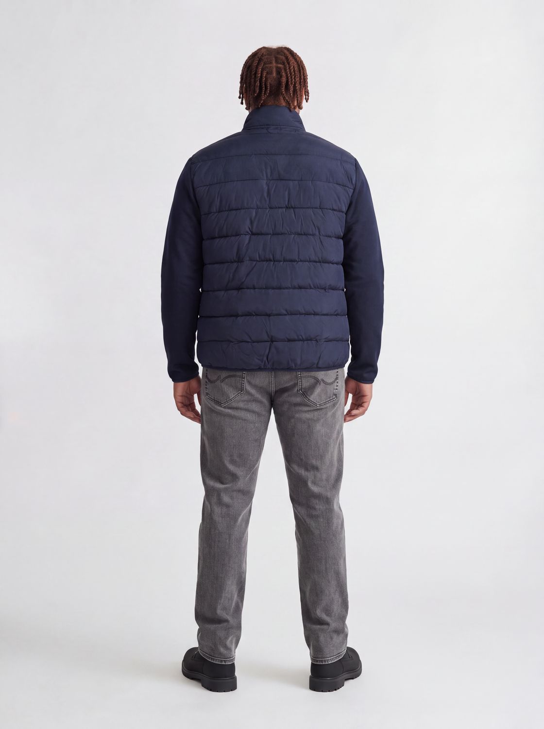 model_shot-back