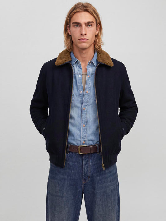 model_shot-front