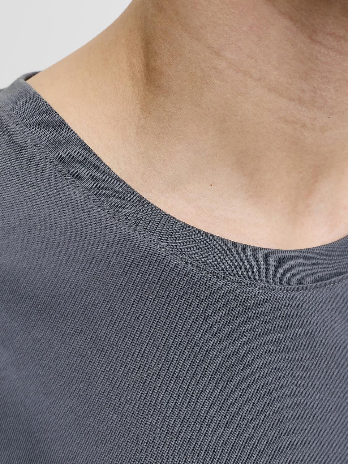 model_shot-detail