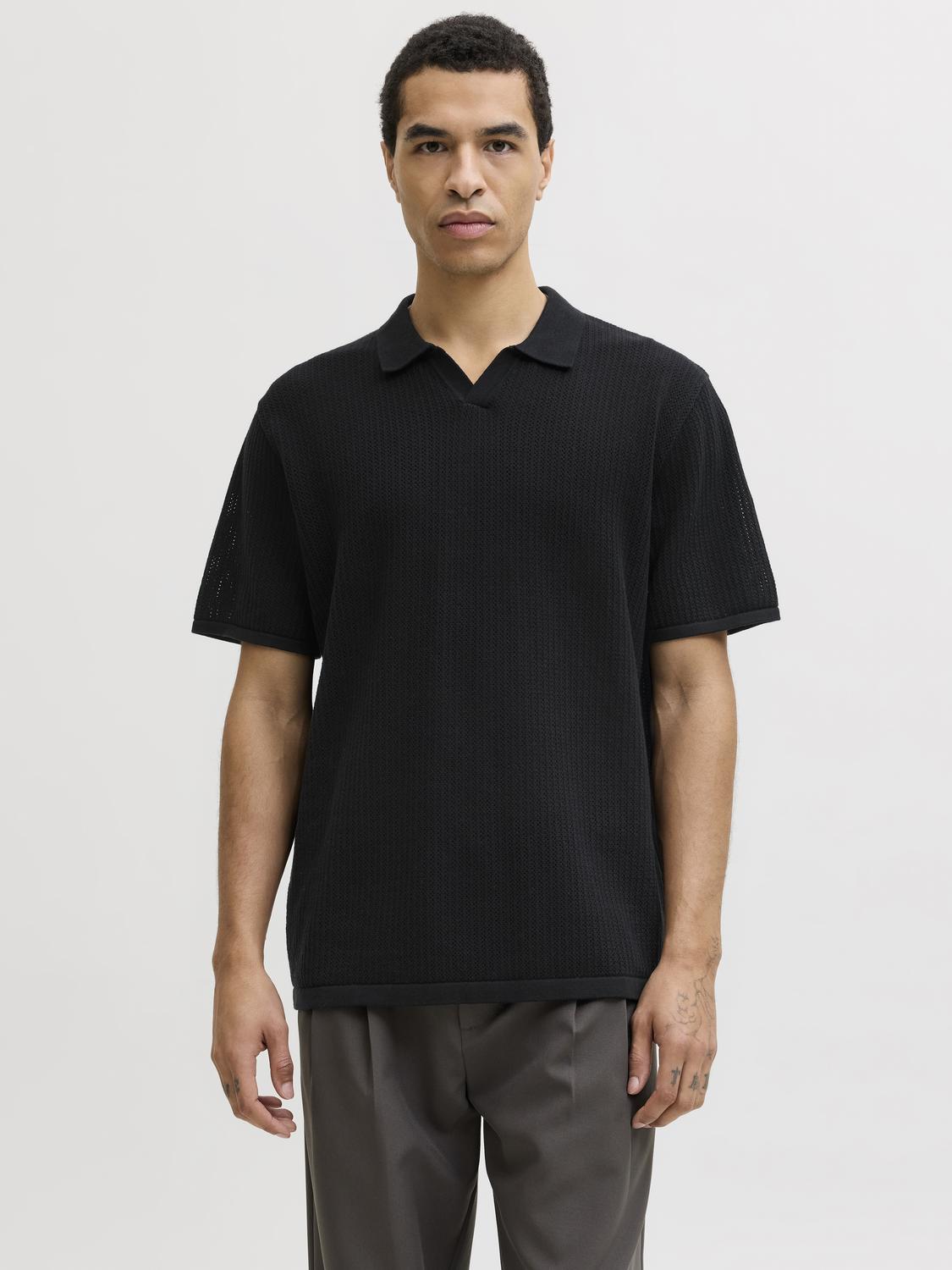 model_shot-front