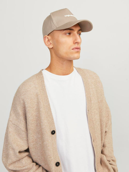 model_shot-front