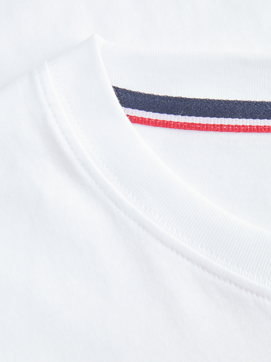 model_shot-detail