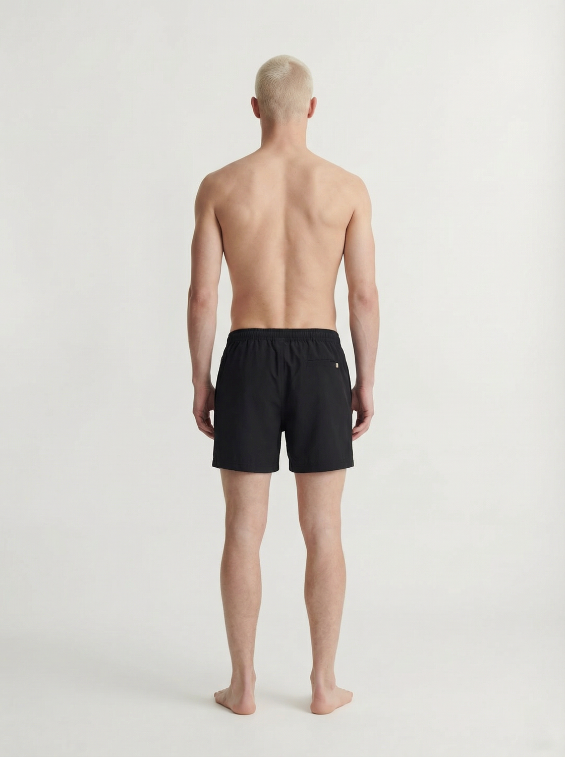 model_shot-back