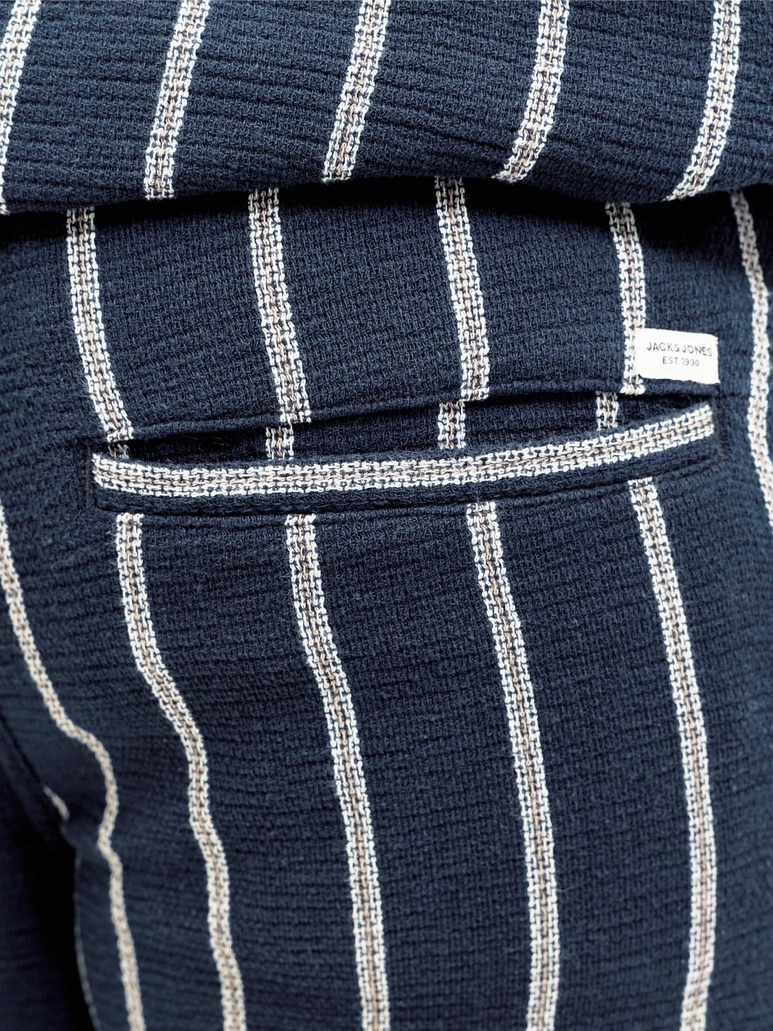 model_shot-detail