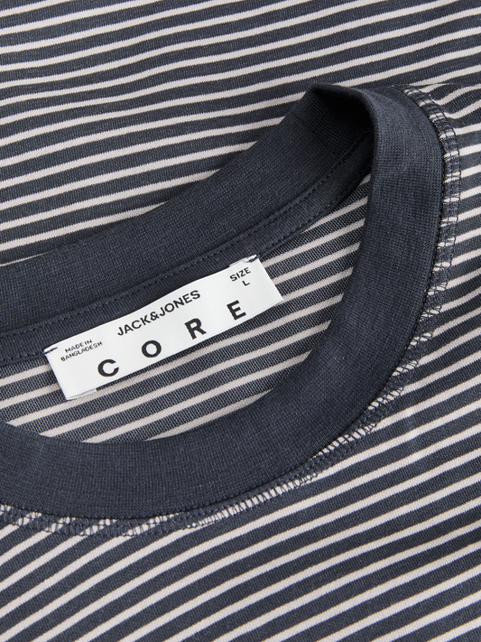 model_shot-detail
