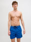 model_shot-creative