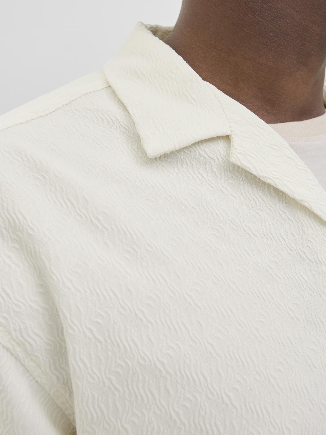 model_shot-detail