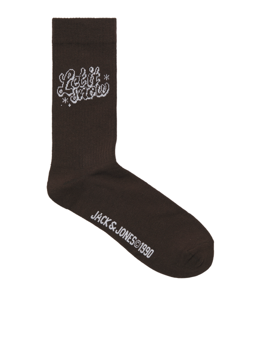 model_shot-front_full