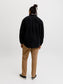 model_shot-back