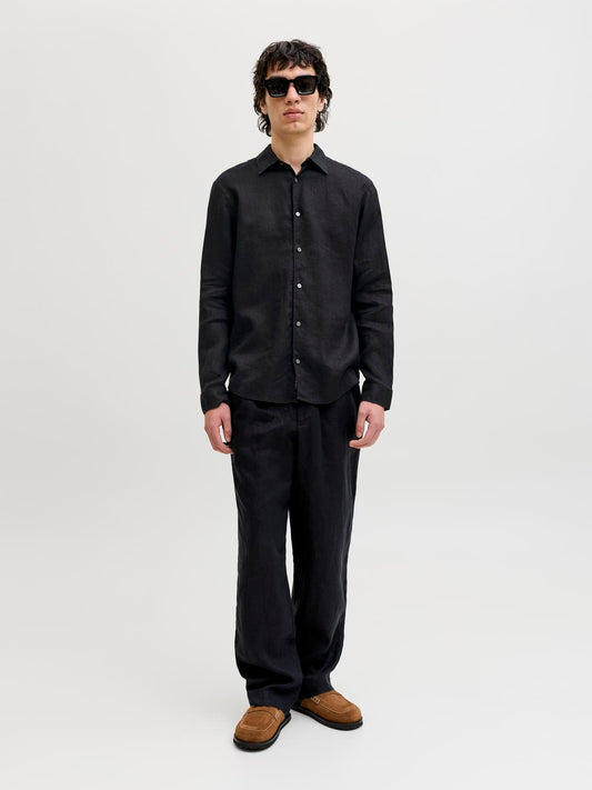 model_shot-front_full