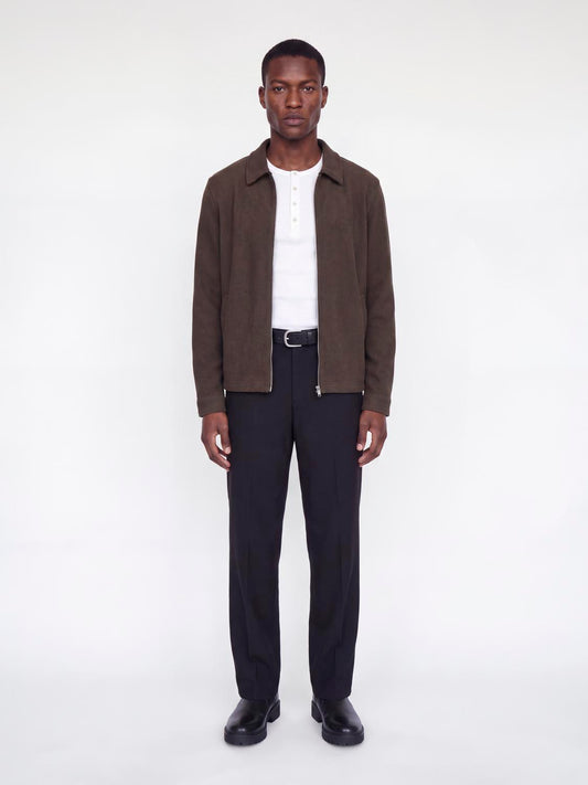 model_shot-front_full