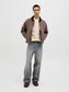 model_shot-front_full