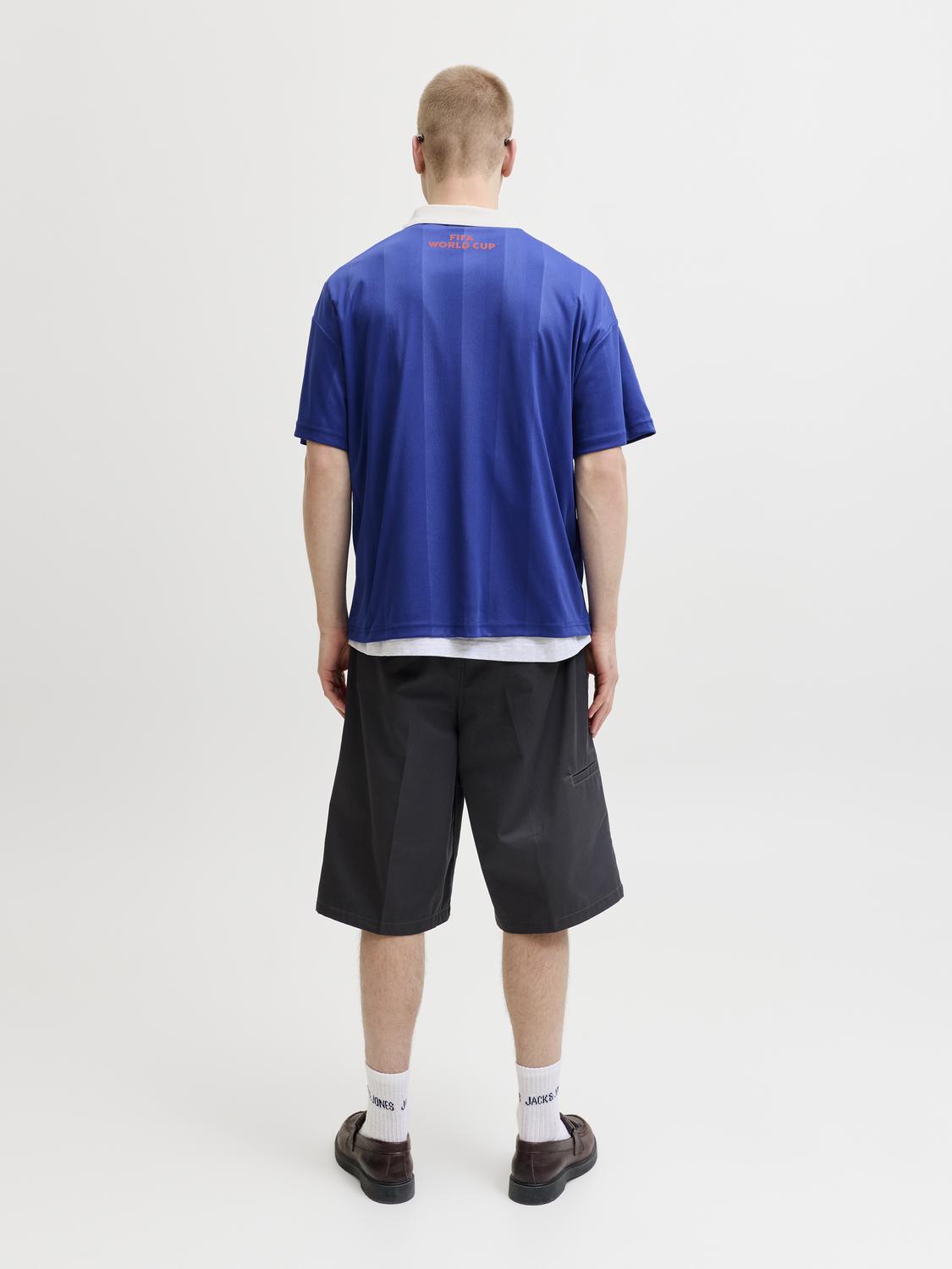 model_shot-back