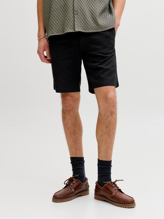 model_shot-front