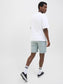 model_shot-creative