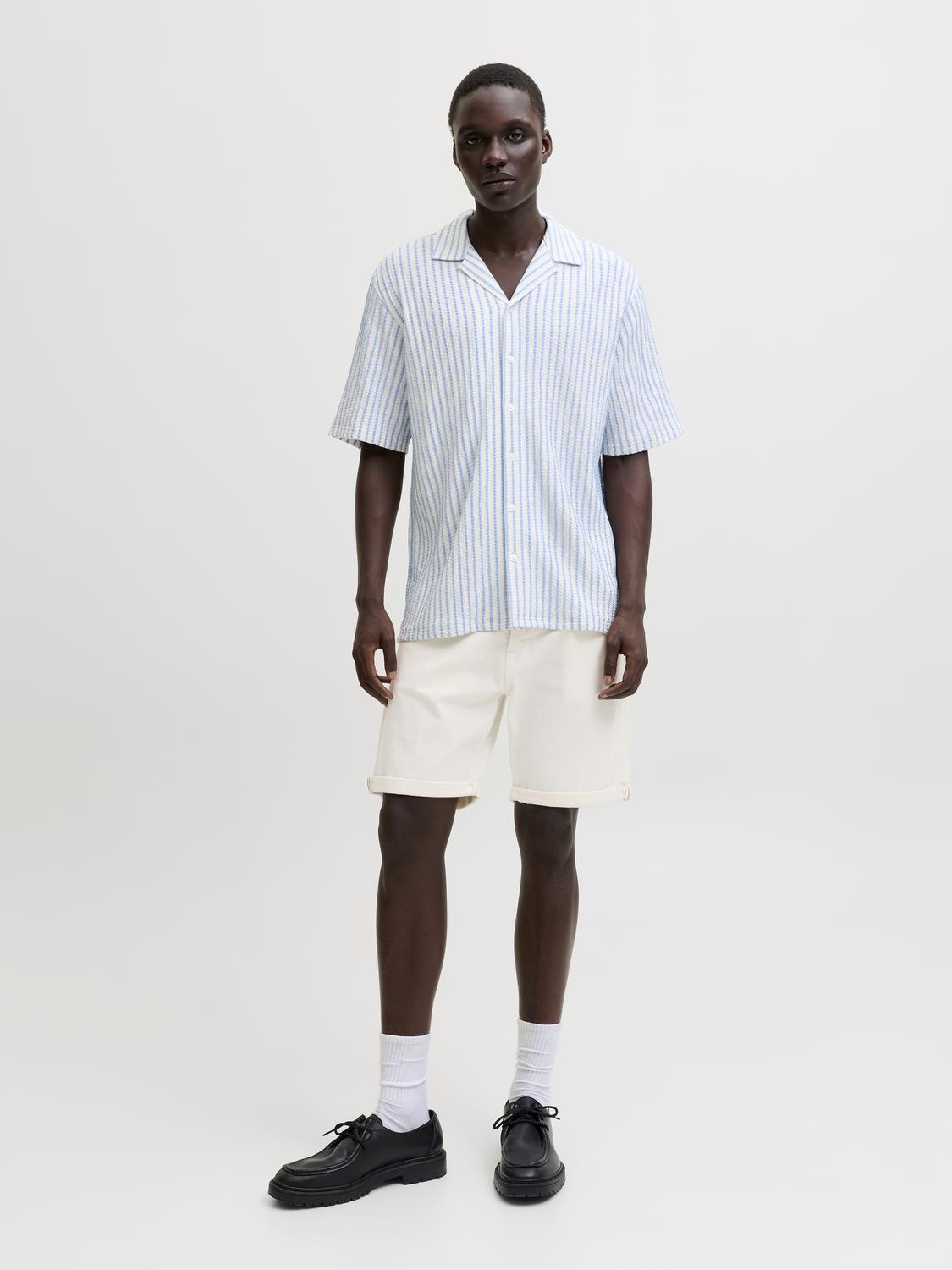 model_shot-front_full