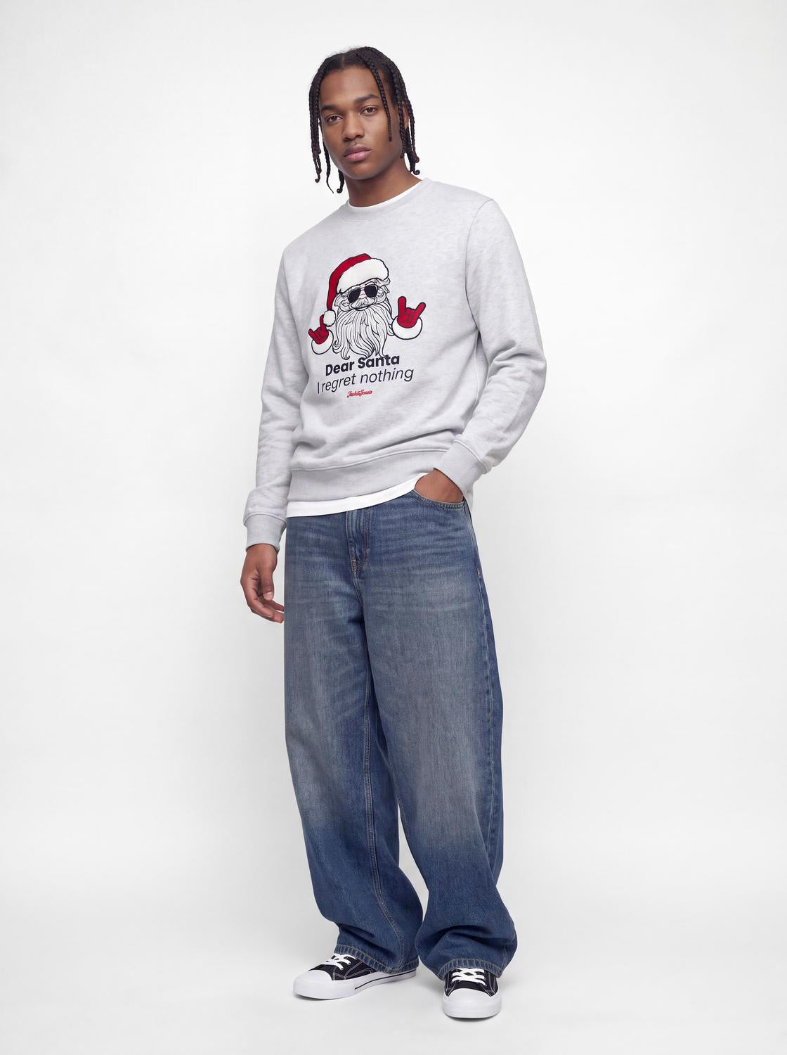 model_shot-creative