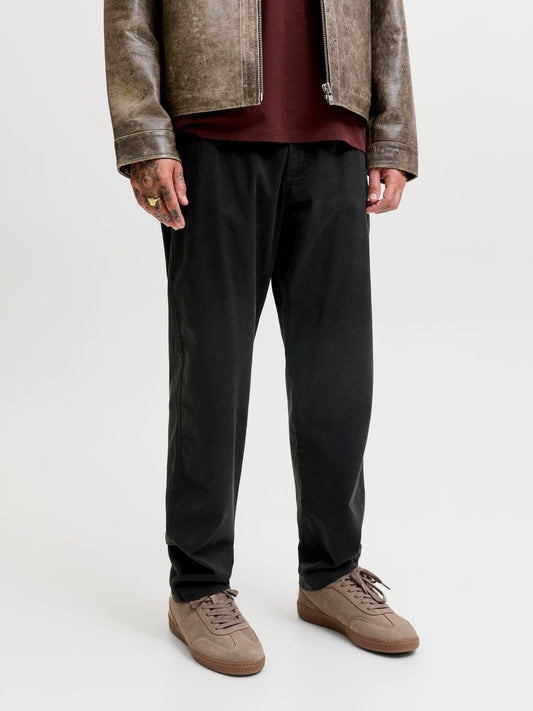model_shot-front