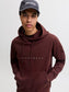 model_shot-creative