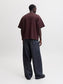 model_shot-back