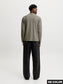 model_shot-back