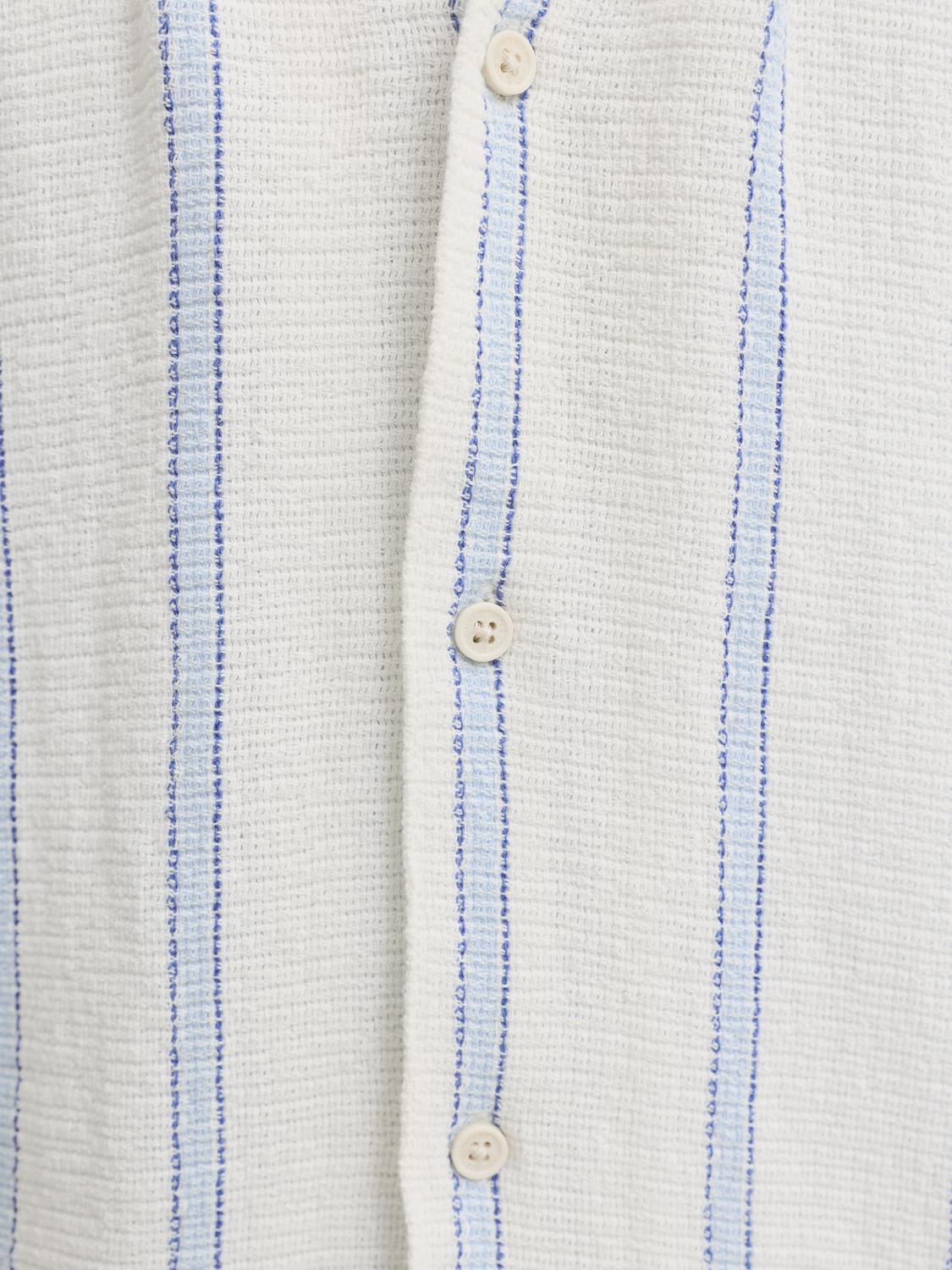model_shot-detail