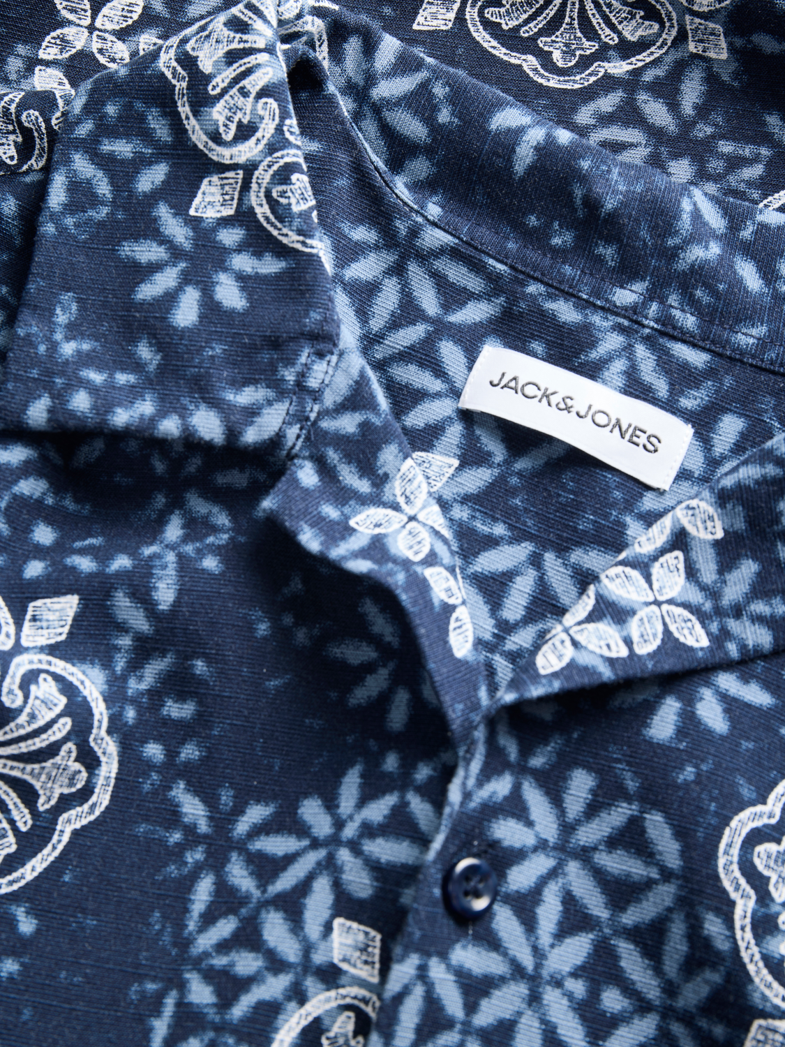 model_shot-detail