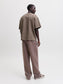 model_shot-back