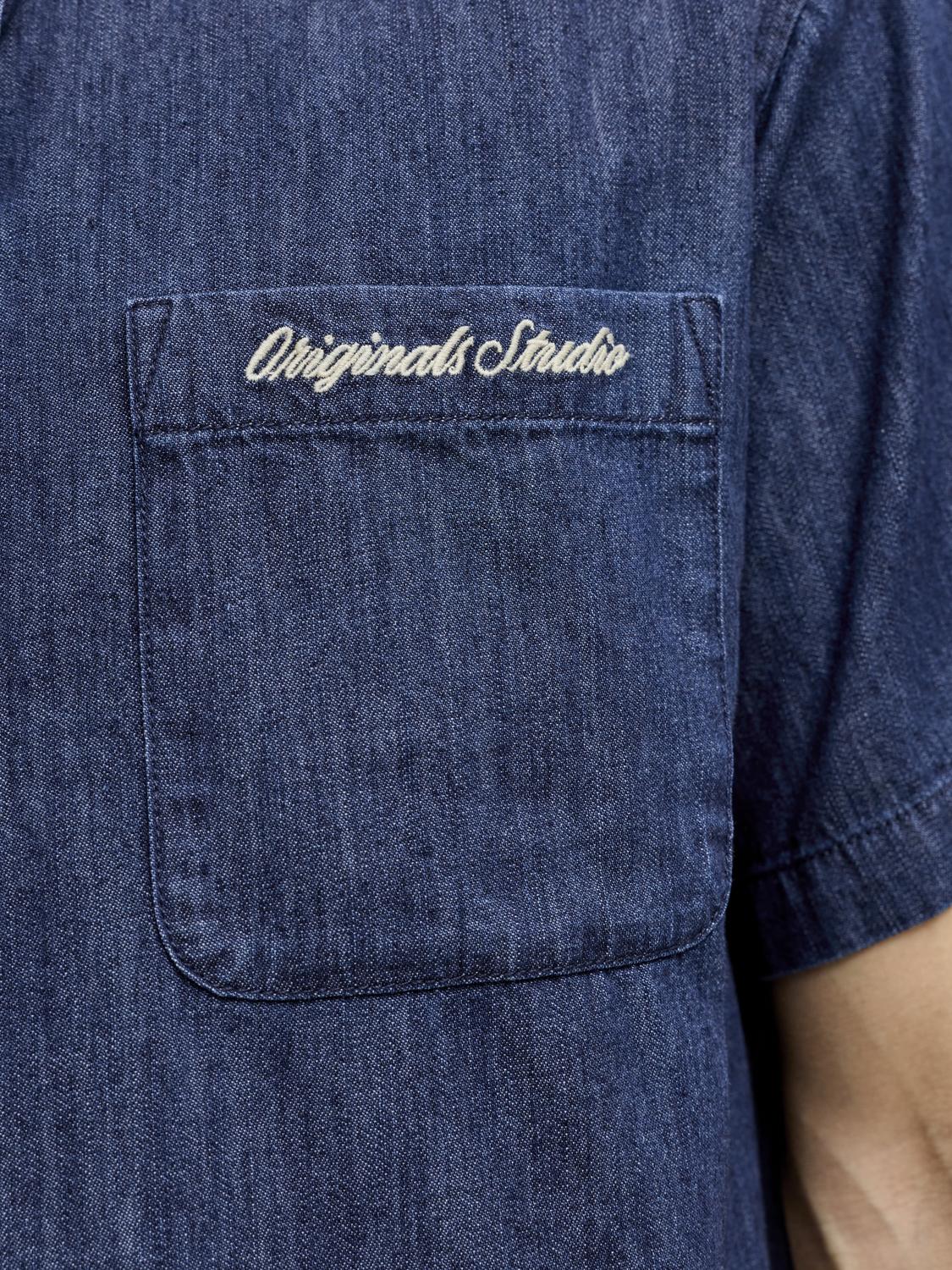 model_shot-detail