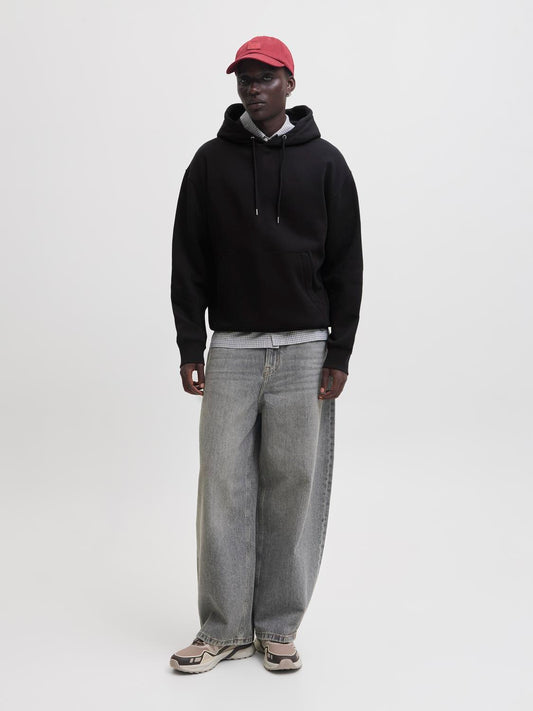 model_shot-front_full