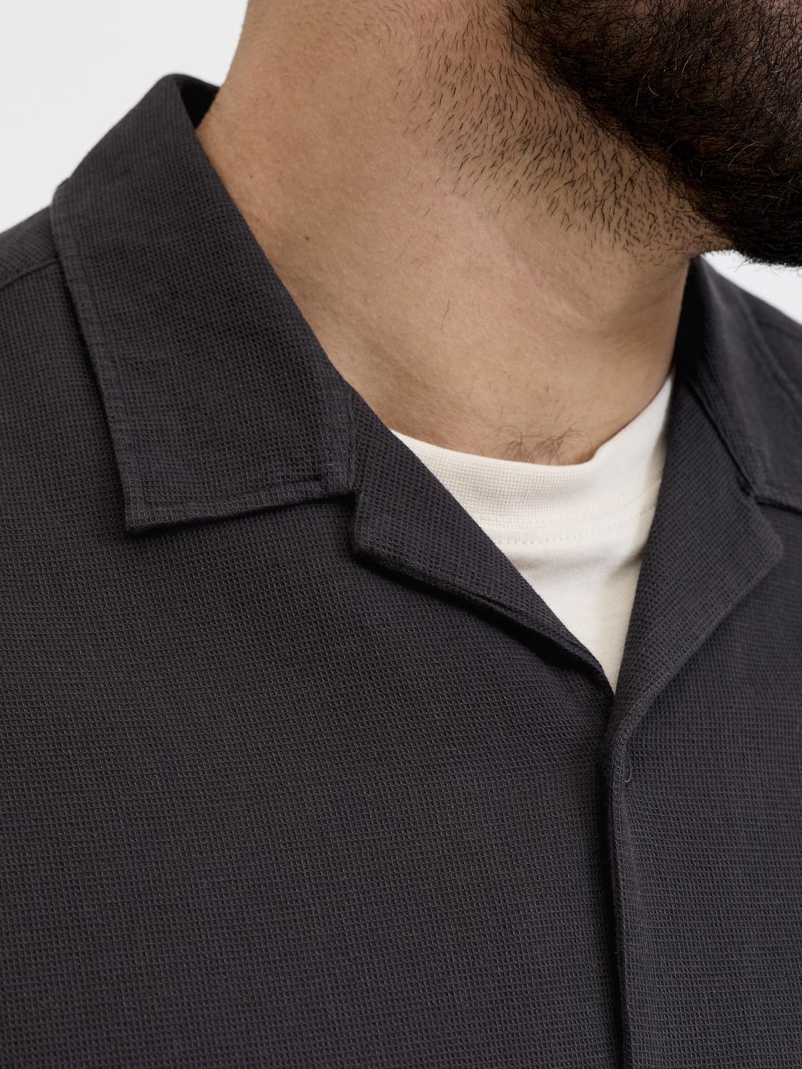 model_shot-detail