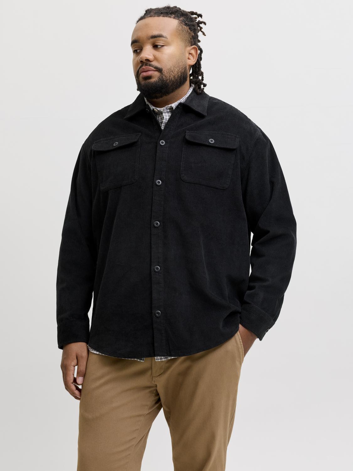 model_shot-front