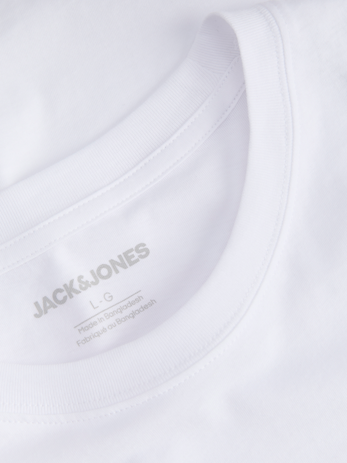 model_shot-detail