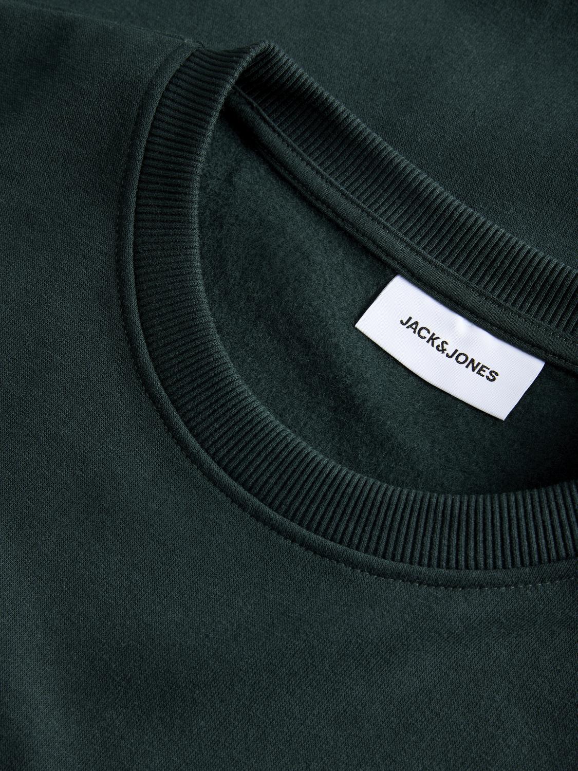 model_shot-detail