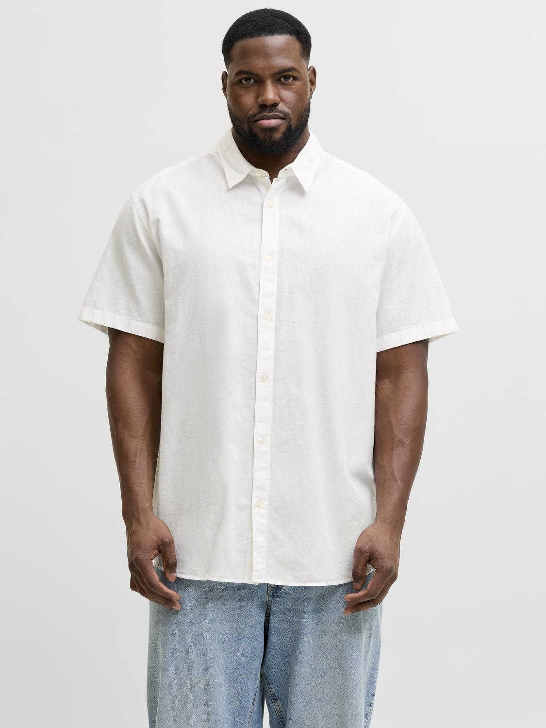 model_shot-front